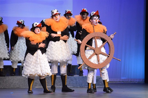Madagascar Jr Opening Night(68)_24.JPG